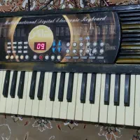 کیبورد (ارگ) ym2100