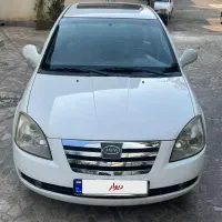 ام وی ام ۵۳۰ بی رنگ