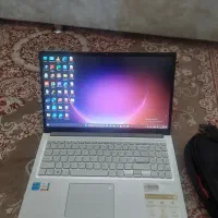 لپ تاپ ASUS vivobook i5 (تقریبا نو) + موس Rapoo