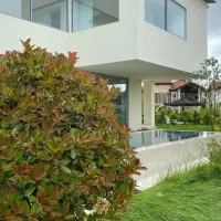 فروش ویلا شهرکی ۸۰۰ متری داری سند شش دانگ