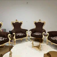 مبلمان و جلو مبلی