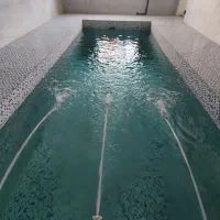 اجاره-روزانه-استخر-ابگرم-تمیز