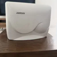 دست خشک کن سرویس بهداشتی