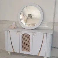 میز تلویزیون و اینه کنسول