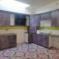 کابینت تمام فلز در حد نو طرح چوب