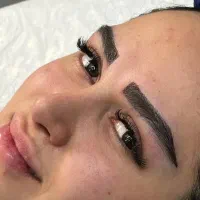 کاشت ابرو دائمی