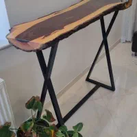 میز کنار سالنی روستیک