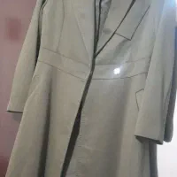 ۷ عدد مانتو و دو عدد لباس مجلسی