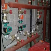 خدمات تاسیسات لوله‌کشی موتورخانه پکیج تضمینی