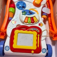 واکر چرخدار کودک