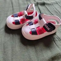 تعدادی کفش و کتونی  و چکمه و صندل کودک|کفش و لباس بچه|رشت, کوی مهر|دیوار