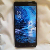 Asus zenfone 3
