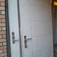 درب اتاقی آماده