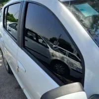 شیشه دودی در محل