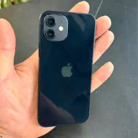 ایفون ۱۲ بدون نقطه پلمب