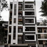 160متری/اوایل اپادانا/لابی دار/شرایط پرداخت/ویودار