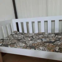 تخت کودک و کنار مادر|تخت و صندلی بچه|بابل, |دیوار