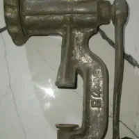 چرخ گوشت قدیمی و عتیقه