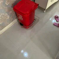 سطل زباله پدالدار