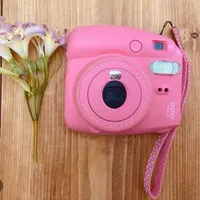 دوربین چاپ فوری instax