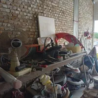 دوعدد میز کار آهنی بزرگ وسالم