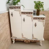 جاکفشی سفید