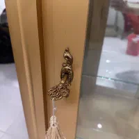 ویترین چوبی دارای سه طبقه شیشه ای|بوفه، ویترین، کنسول|تهران, آهنگ|دیوار