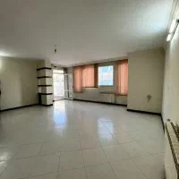 آپارتمان145متری 3خوابه/شیک و تمیز/لوکیشن فرشادی