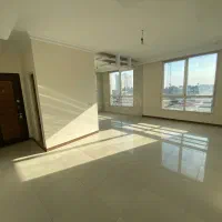 ۷۳ متر اپارتمان کلید نخورده