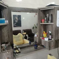 دکور اریشگاه|آرایشگاه و سالن‌های زیبایی|شیراز, غدیر جنوبی|دیوار