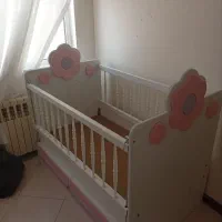 تخت خواب نوزاد