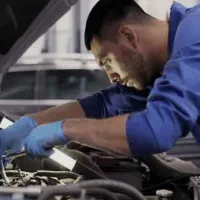 ارائه خدمات مکانیکی سیار خودرو در محل شما
