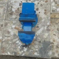 گیره|کلکسیون اشیاء عتیقه|اهواز, زیتون کارگری|دیوار