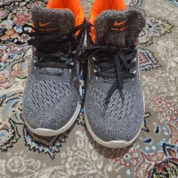 کتونی پسرانه نایک|کیف، کفش، کمربند|هشتگرد, طاووسیه|دیوار