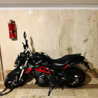 بنلی ۳۰۰ /جفت سیلندر ۲۵۰ /