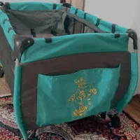 تخت نوزاد|تخت و صندلی بچه|مرند, |دیوار