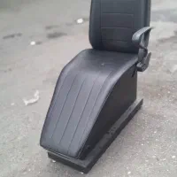 صندلی ارایشگاه