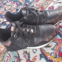 دو‌جفت کتونی دخترانه