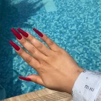 تخفیف کاشت ناخن و ترمیم به مدت محدود