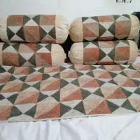 روبالشتی گرد و تشکچه