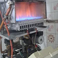 ناب سرویس تعمیرکار سرویسکارپکیج آبگرمکن و لباسشویی