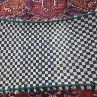 فرش پادری طرح شطرنجی