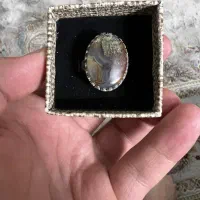 انگشتر موکلدار