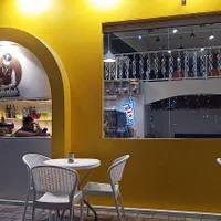 باریستا خانوم شیفت عصر
