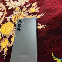 گوشی اس FE24 بسیار تمیز