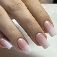 مدل برای کاشت ناخن و ترمیم و فیشیال