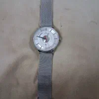 ساعت اصلی درحد نو