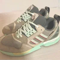 ۲ جفت کتونی zx اورجینال ( معاوضه با zx آکبند )