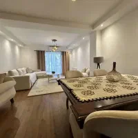 واحد ۱۱۰ متری سند / لاکانی / پارکینگ اختصاصی