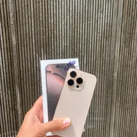 اپل iPhone 16 Pro Max با حافظهٔ ۲۵۶ گیگابایت